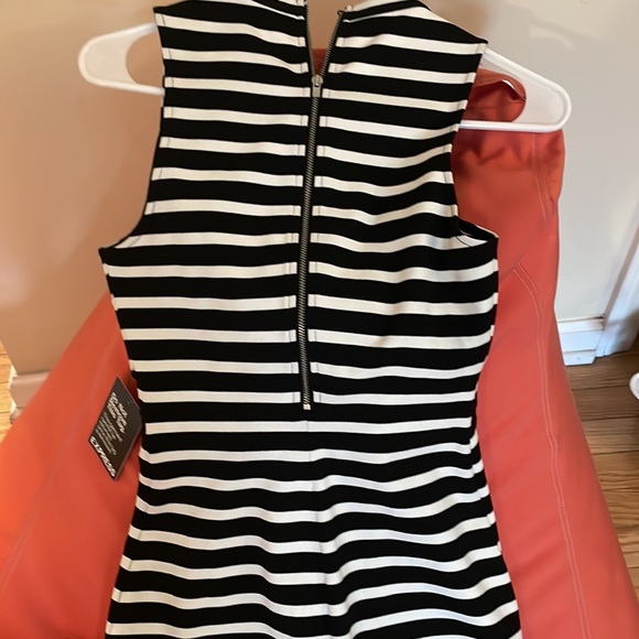 NWT dress - Picture 4 of 5